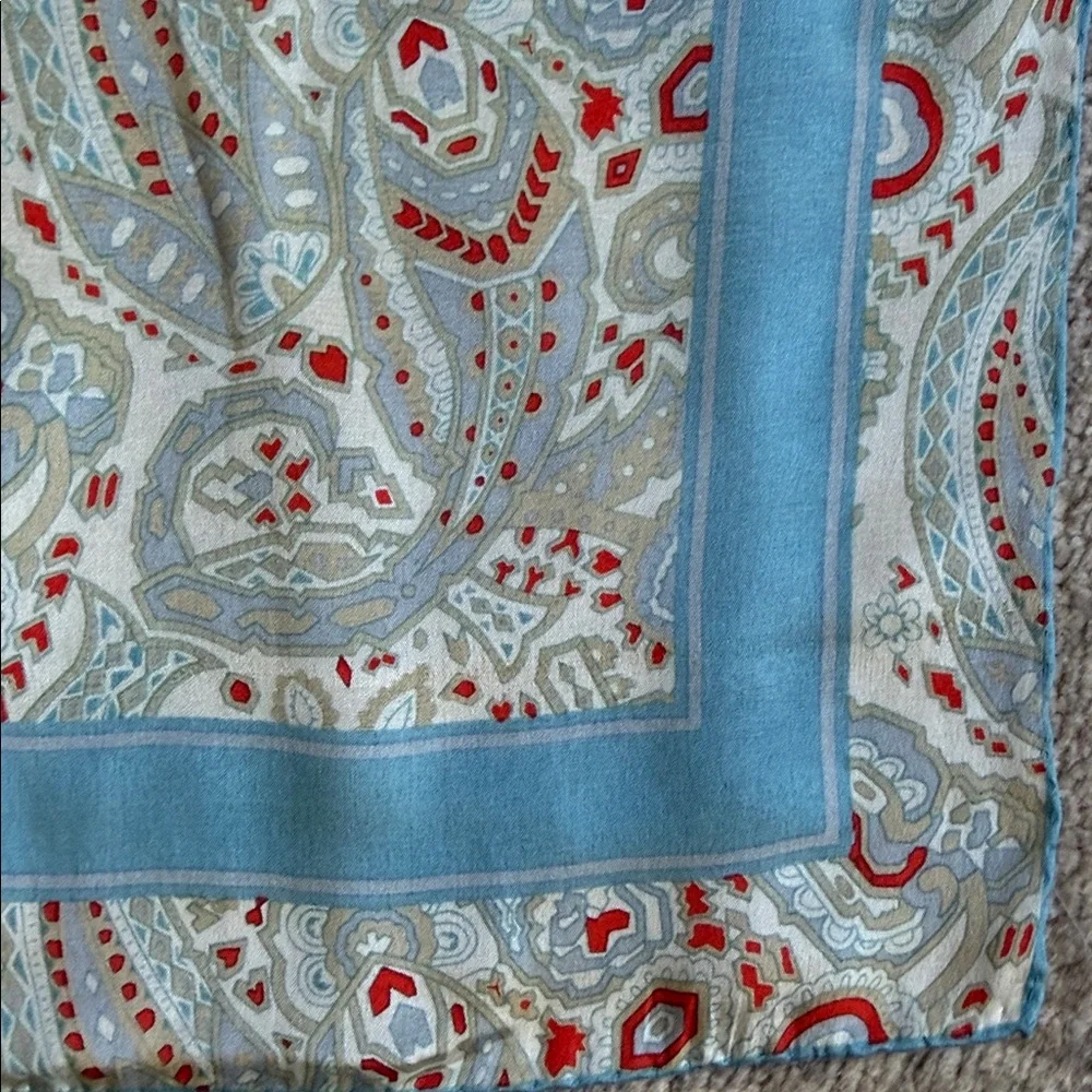 Vintage 100% Silk Paisley Scarf - Blue & Crimson - Hand Rolled Edges - Picture 6 of 13